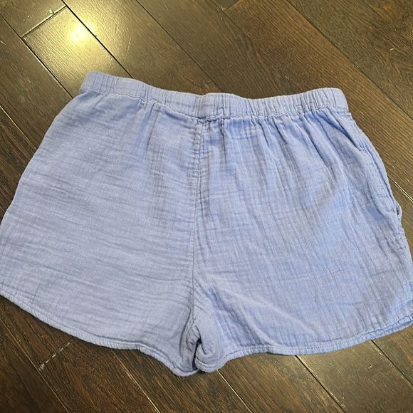 Linen shorts - Picture 3 of 3